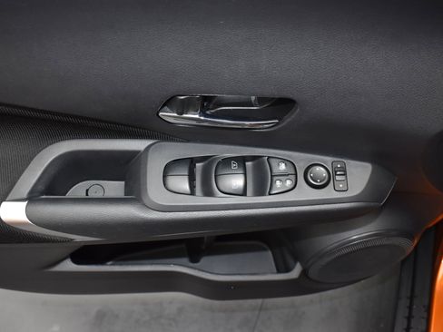 Used 2023 Nissan Kicks SV image 16