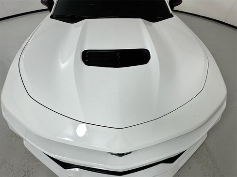 Used 2022 Chevrolet Camaro SS w/ Redline Edition image 12