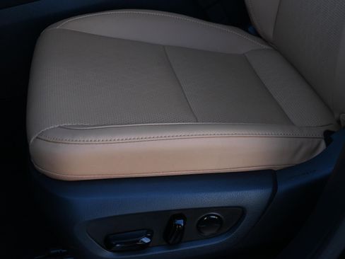 Used 2026 Lexus RX 350 Premium Plus w/ Accessory Package (Z1) image 23