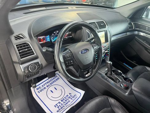 Used 2018 Ford Explorer Sport AWD/4WD image 15
