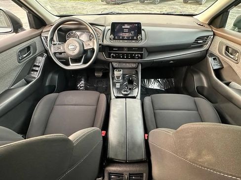 Used 2023 Nissan Rogue S AWD/4WD image 30