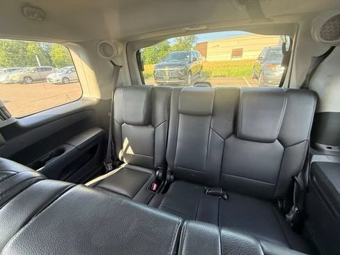 Used 2014 Honda Pilot Touring image 13