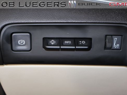 Certified 2024 Buick Enclave Premium FWD image 26