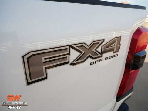 New 2026 Ford F350 Lariat w/ Black Appearance Package image 11