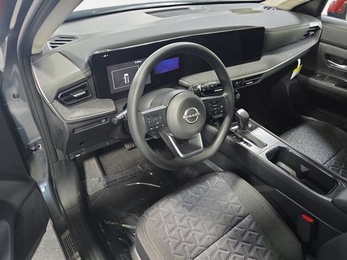 New 2027 Nissan Kicks SV w/ SV Premium Package FWD image 15