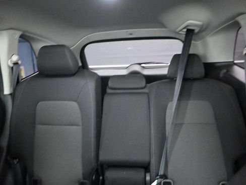 Used 2025 Honda CR-V LX image 15