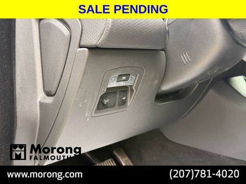 Used 2019 Land Rover Range Rover Velar R-Dynamic SE AWD/4WD image 27