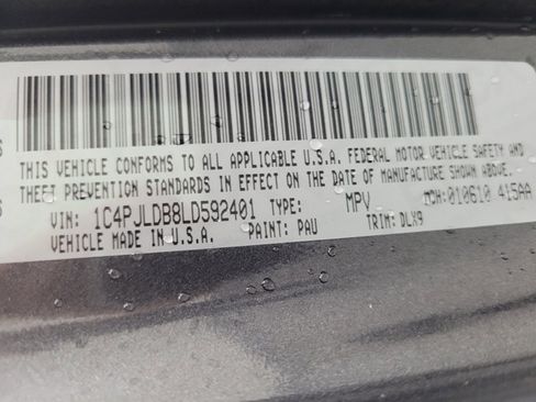 Used 2020 Jeep Cherokee Limited image 33