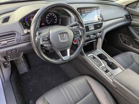 Certified 2018 Honda Accord EX-L image 2