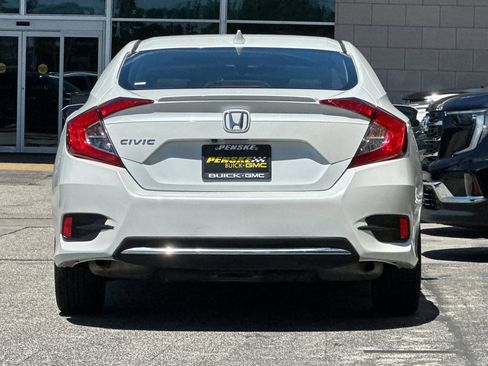 Used 2020 Honda Civic EX image 5