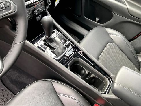 New 2026 Jeep Compass Latitude w/ Sun and Sound Group image 7