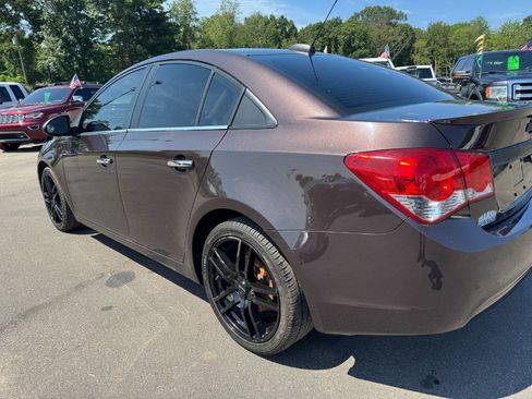Used 2015 Chevrolet Cruze LT FWD image 10