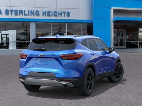 New 2025 Chevrolet Blazer LT w/ Convenience Package image 4