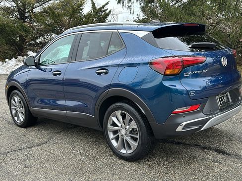 Used 2020 Buick Encore GX Essence w/ Experience Buick Package image 8