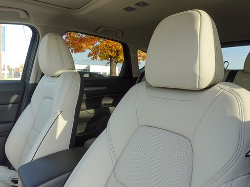 New 2025 MAZDA CX-5 AWD 2.5 S w/ Preferred Package image 10