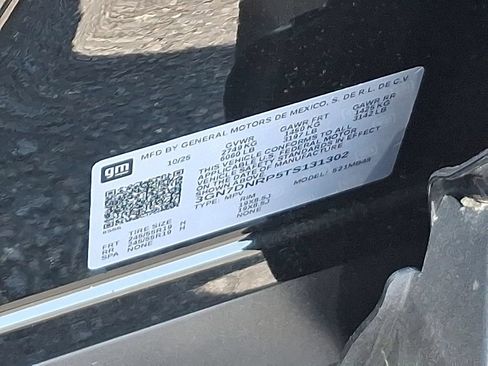 New 2026 Chevrolet Equinox EV LT FWD image 10