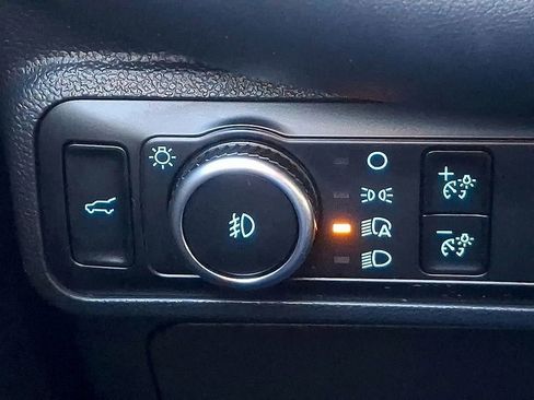 Used 2025 Ford Explorer ST-Line AWD/4WD image 23
