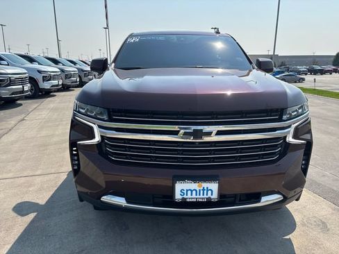 Used 2022 Chevrolet Tahoe LT w/ Luxury Package AWD/4WD image 8