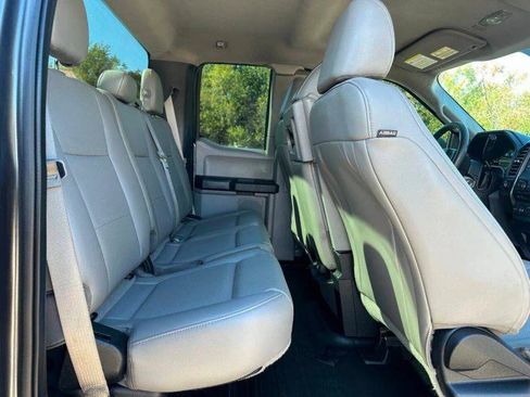 Used 2016 Ford F150 XL w/ Equipment Group 101A Mid AWD/4WD image 9