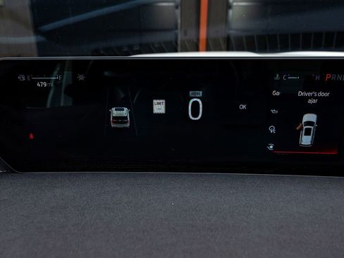 Used 2025 Ford Expedition Max Platinum w/ Platinum Ultimate Package image 20