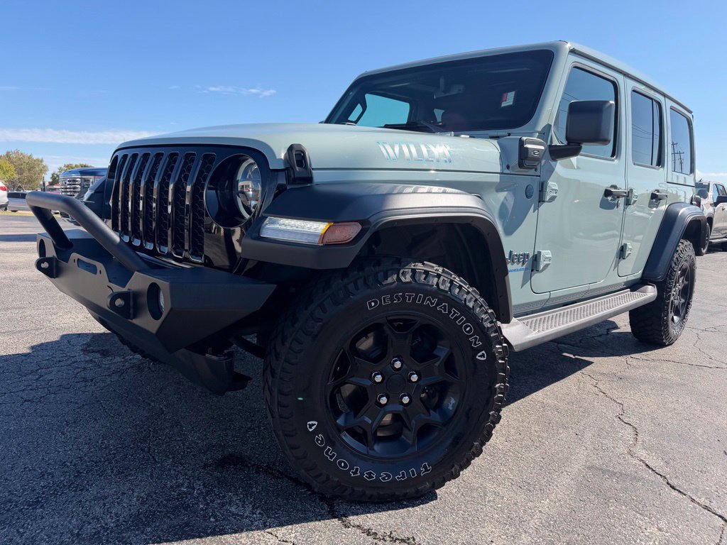 Used 2023 Jeep Wrangler Unlimited w/ Sun & Screen Package AWD/4WD image 2