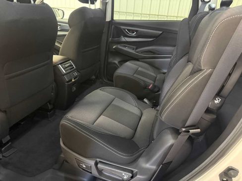 Certified 2024 Subaru Ascent Premium w/ Convenience Package AWD/4WD image 22