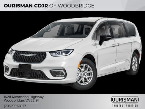 Used 2025 Chrysler Pacifica Select image 1