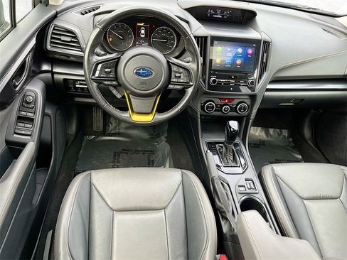 Used 2022 Subaru Crosstrek 2.5i Sport w/ Moonroof Package image 21