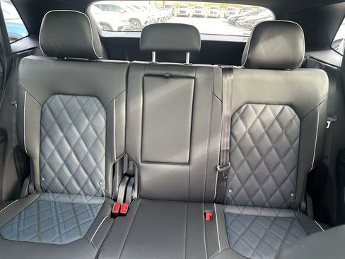 New 2026 Volkswagen Atlas Cross Sport SEL Premium R-Line image 26