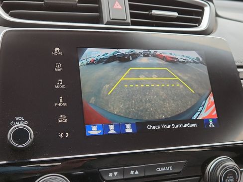 Used 2022 Honda CR-V Touring image 12