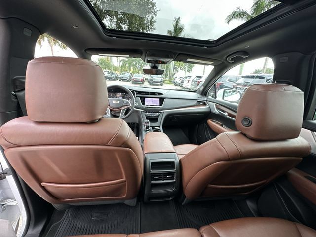 Used 2023 Cadillac XT5 Premium Luxury w/ Technology Package FWD image 32