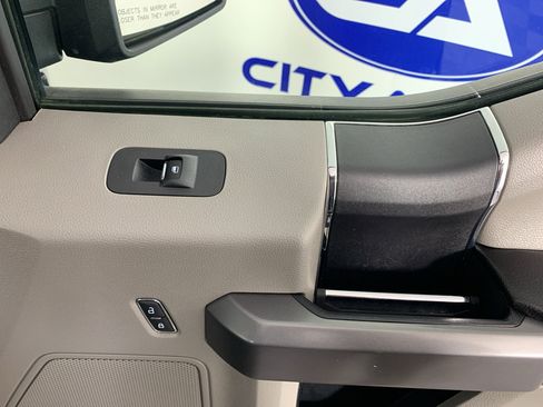 Used 2020 Ford F150 XLT RWD image 35