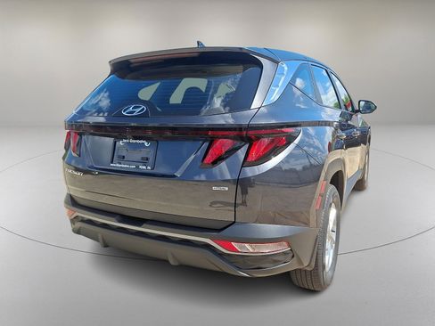 Certified 2023 Hyundai Tucson SE image 10