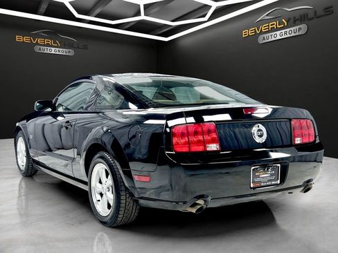 Used 2007 Ford Mustang GT Premium image 10