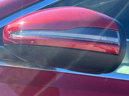 Used 2025 Mercedes-Benz GLB 250 image 8