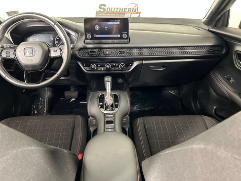 Used 2024 Honda HR-V Sport image 17
