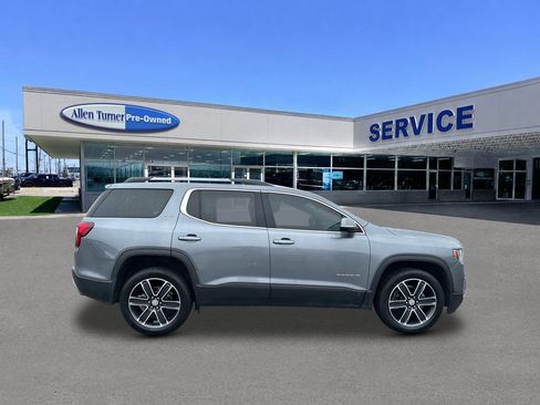 Used 2021 GMC Acadia SLT w/ Technology Package FWD image 8