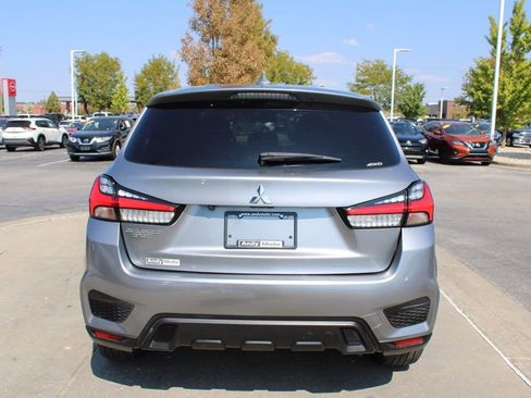Used 2020 Mitsubishi Outlander Sport ES image 8