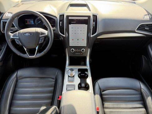 Used 2022 Ford Edge SEL image 15