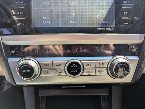 Used 2016 Subaru Outback 2.5i Limited AWD/4WD image 22