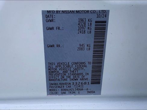 Used 2025 Nissan Altima 2.5 SV FWD image 14