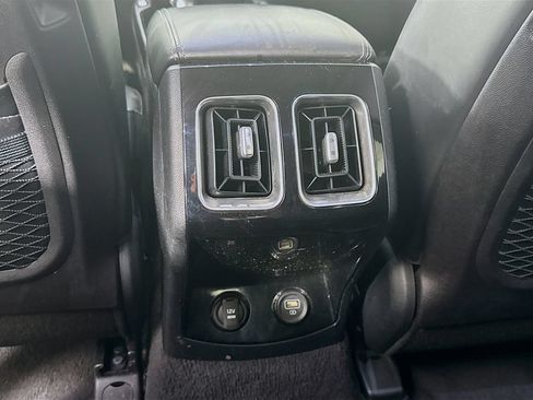 Used 2022 Kia Sorento SX FWD image 27