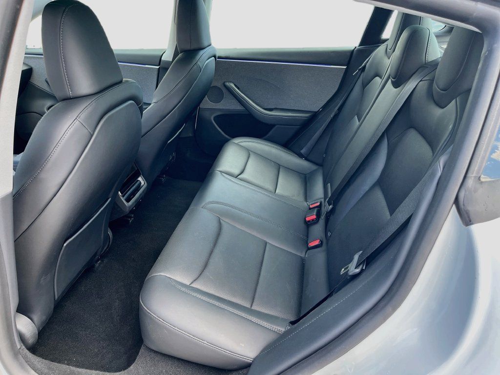 Used 2025 Tesla Model 3 Long Range RWD image 24