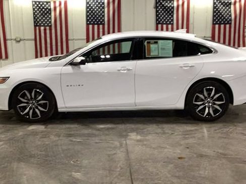 Used 2024 Chevrolet Malibu RS FWD image 3