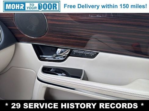 Used 2012 Jaguar XJ image 25