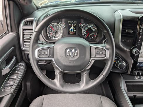 Used 2024 RAM 2500 Big Horn w/ Night Edition AWD/4WD image 23