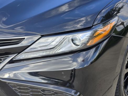 Used 2024 Toyota Camry XSE FWD image 5