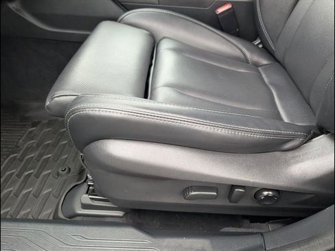 Used 2023 Subaru Outback Limited image 10