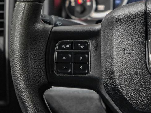 Used 2013 RAM 1500 Express RWD image 16