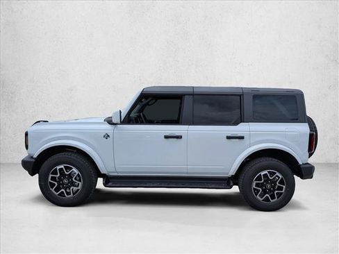 New 2026 Ford Bronco Outer Banks AWD/4WD image 5